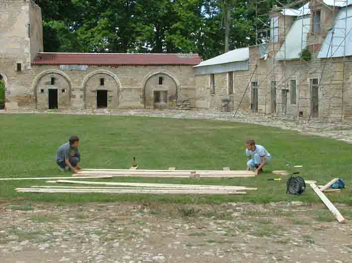 Préparation des portes et guichets