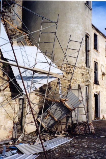 Après la tempête, en cours de travaux